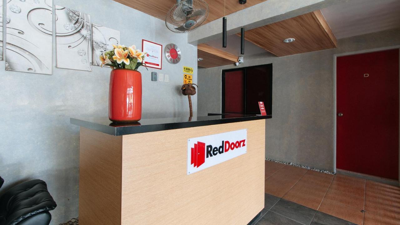 Reddoorz Near Christ The King Medical Center Otel Manila Dış mekan fotoğraf